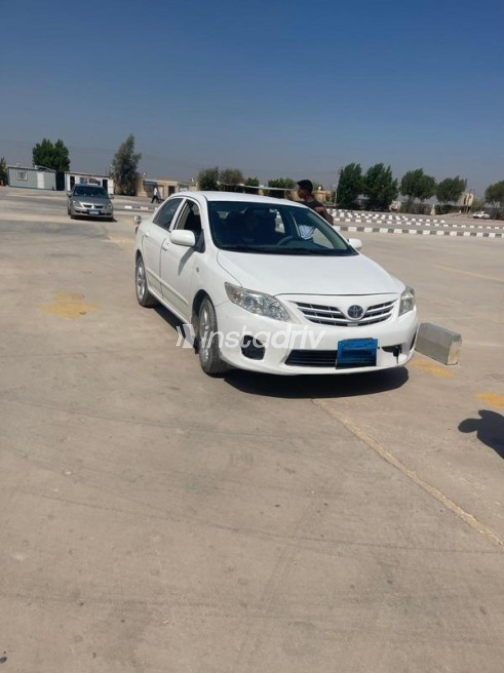 Toyota Corolla 2012 White Automatic Used for Sale in Sohag - 2