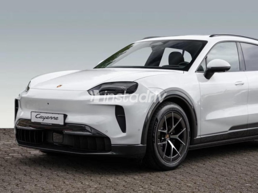 Porsche Cayenne 2026 White Automatic Used for Sale in Cairo - 4