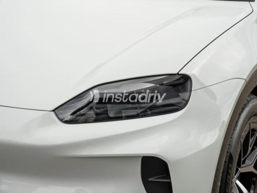 Porsche Cayenne 2026 White Automatic Used for Sale in Cairo - 9