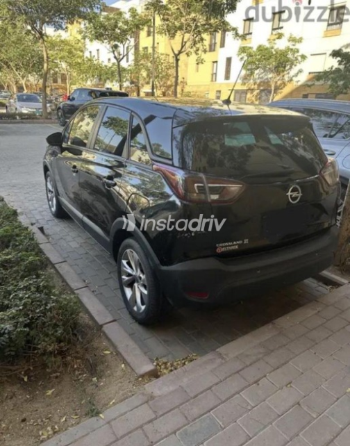Opel Crossland 2019 White Automatic Used for Sale in Greater Cairo ( Cairo + Giza) - 6