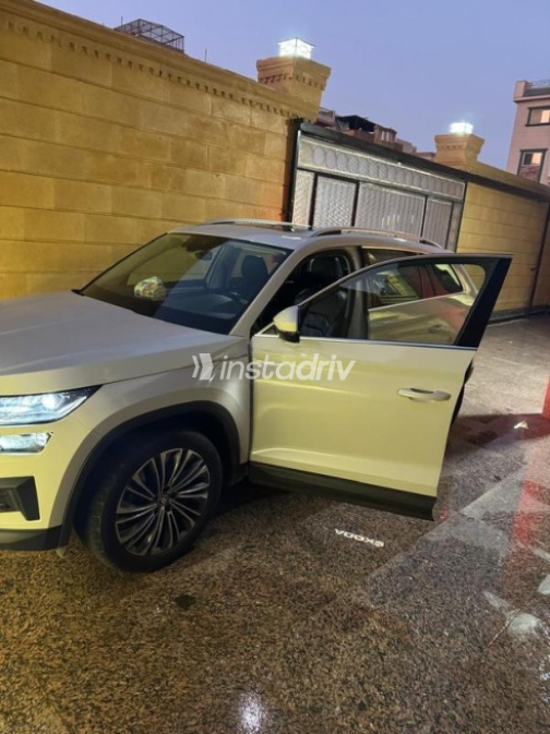 Skoda Kodiaq 2023 White Automatic Used for Sale in Greater Cairo ( Cairo + Giza) - 2