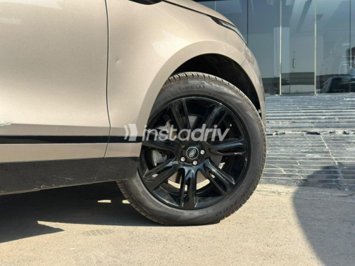 Land Rover Velar 2022 Beige Automatic Used for Sale in Nasr city - 4