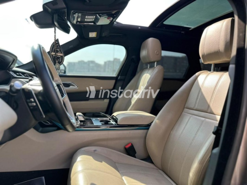 Land Rover Velar 2022 Beige Automatic Used for Sale in Nasr city - 9