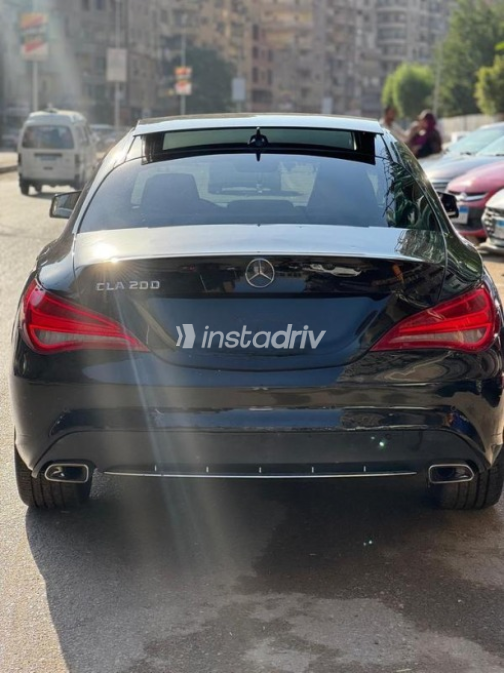 Mercedes CLA 200 2014 Black Automatic Used for Sale in Cairo - 2