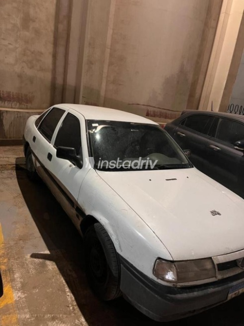 Opel Vectra 1995 White Automatic Used for Sale in Cairo - 3