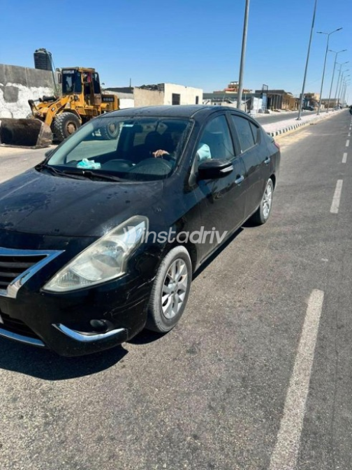 Nissan Sunny 2021 White Automatic Used for Sale in Greater Cairo ( Cairo + Giza) - 5