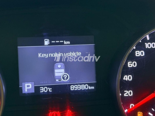 Kia Sportage 2019 Gold Automatic Used for Sale in Cairo - 9