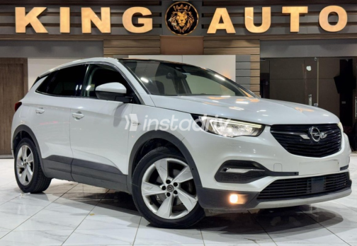 Opel Grandland 2020 White Automatic Used for Sale in Cairo - 3