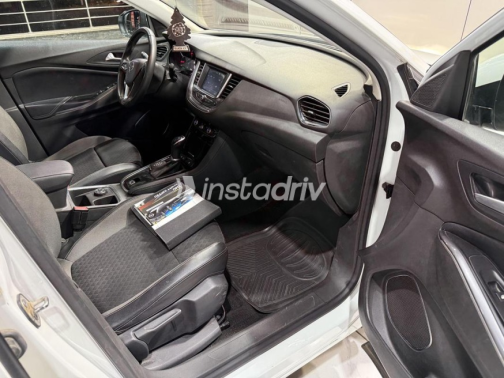 Opel Grandland 2020 White Automatic Used for Sale in Cairo - 10
