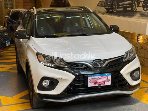 ساوايست DX3 2023 أبيض أوتوماتيك مستعملة للبيع في القاهرة - 2