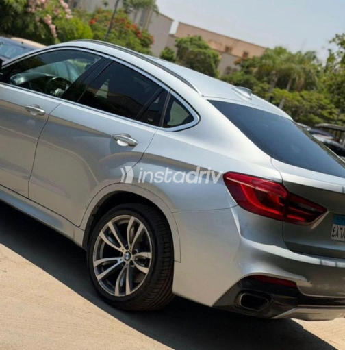 BMW X6 2018 Silver Automatic Used for Sale in Giza - 2