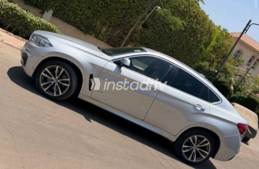 BMW X6 2018 Silver Automatic Used for Sale in Giza - 3