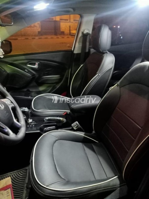 Hyundai IX 35 2015 White Automatic Used for Sale in Beni Suef - 6