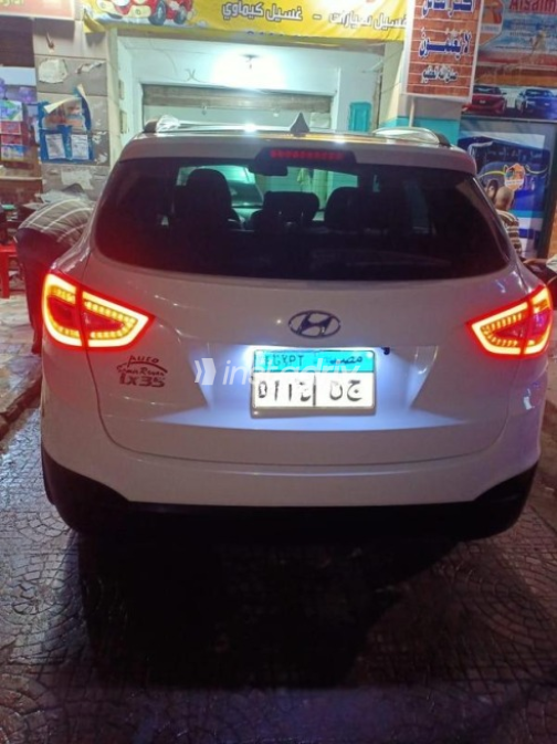 Hyundai IX 35 2015 White Automatic Used for Sale in Beni Suef - 10