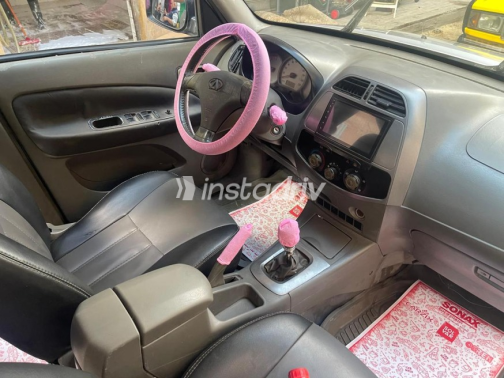Chery Tiggo 3 2010 Silver Automatic Used for Sale in Alexandria - 2