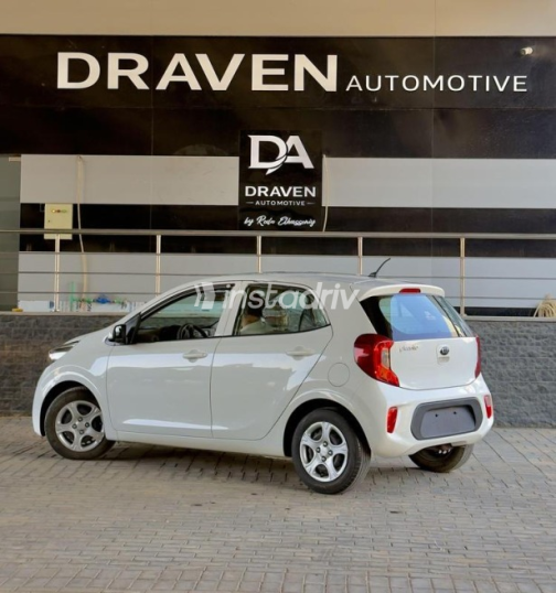 Kia Picanto 2020 White Automatic Used for Sale in Cairo - 8