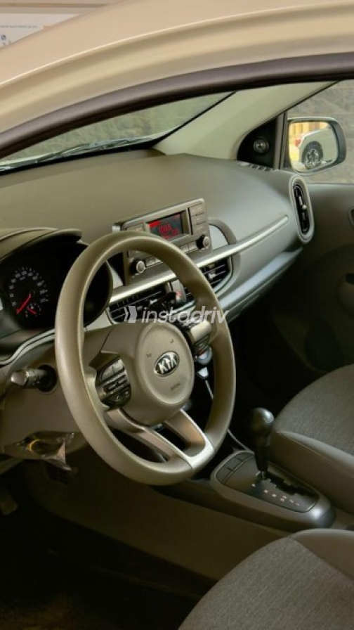Kia Picanto 2020 White Automatic Used for Sale in Cairo - 10