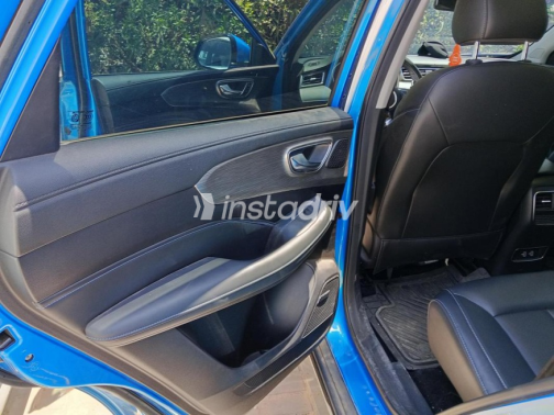 MG RX5 Plus 2023 White Automatic Used for Sale in Greater Cairo ( Cairo + Giza) - 2