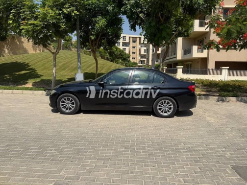 BMW 318 2017 Black Automatic Used for Sale in Cairo - 6