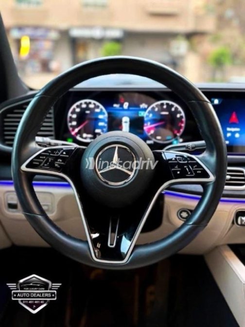 Mercedes GLE 450 2025 Black Automatic Used for Sale in Cairo - 7