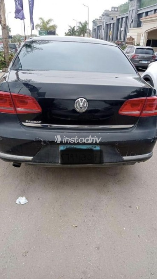 Volkswagen Passat 2012 Black Automatic Used for Sale in Al Shorouk - 2
