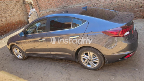 Hyundai Elantra AD 2026 White Automatic Used for Sale in Greater Cairo ( Cairo + Giza) - 4