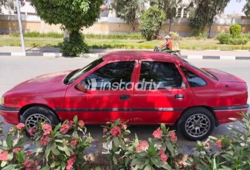 اوبل فيكترا 1994 أحمر أوتوماتيك مستعملة للبيع في مصر الجديدة - 1