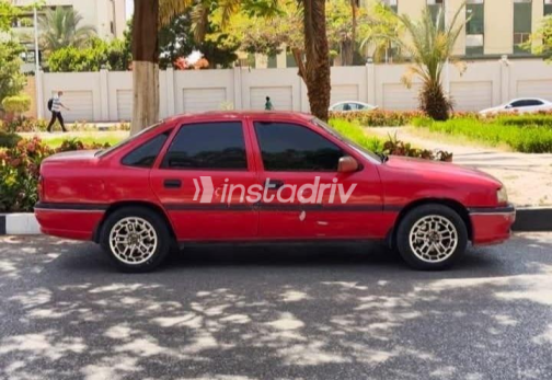 اوبل فيكترا 1994 أحمر أوتوماتيك مستعملة للبيع في مصر الجديدة - 2