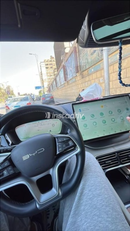 بى واى دى‬ سونج بلاس 2024 أسود أوتوماتيك مستعملة للبيع في الجيزة - 3