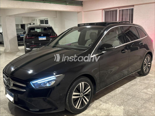 مرسيدس B 200 2022 أبيض أوتوماتيك مستعملة للبيع في القاهرة الكبرى ( القاهرة - الجيزة) - 3