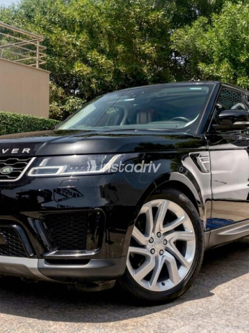 Land Rover Range Rover Sport 2021 Black Automatic Used for Sale in Sheikh Zayed City - 5