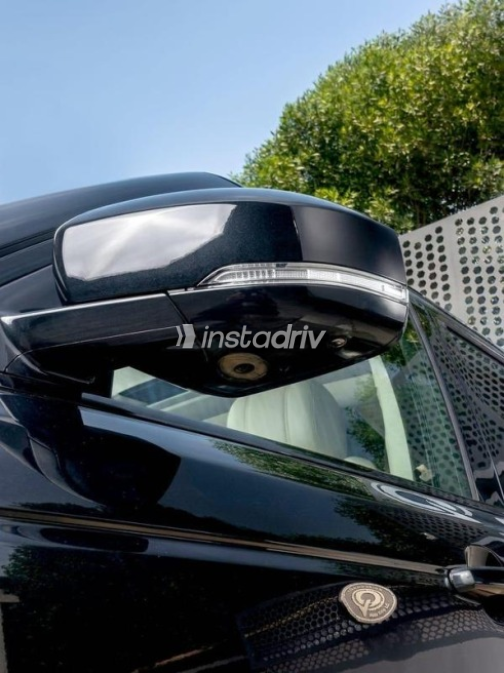 Land Rover Range Rover Sport 2021 Black Automatic Used for Sale in Sheikh Zayed City - 6