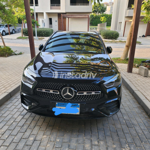 Mercedes GLA 180 2024 Black Automatic Used for Sale in Giza - 3