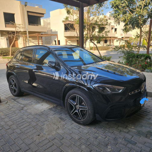 Mercedes GLA 180 2024 Black Automatic Used for Sale in Giza - 4