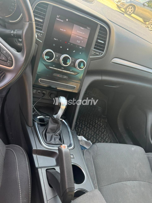 Renault Megane 2023 Silver Automatic Used for Sale in Cairo - 5