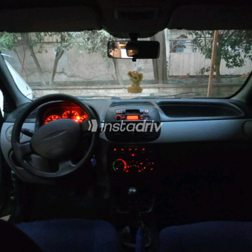 Fiat Punto 2002 Turquoise Manual Used for Sale in El Haram - 1