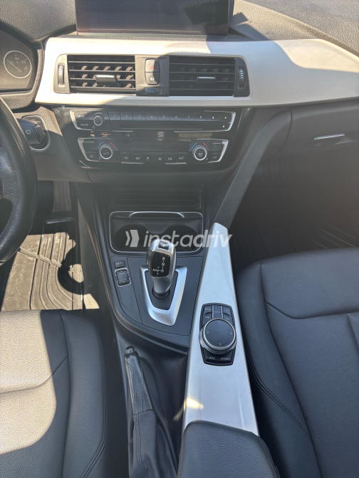 BMW 318 2017 Blue Automatic Used for Sale in Alexandria - 8