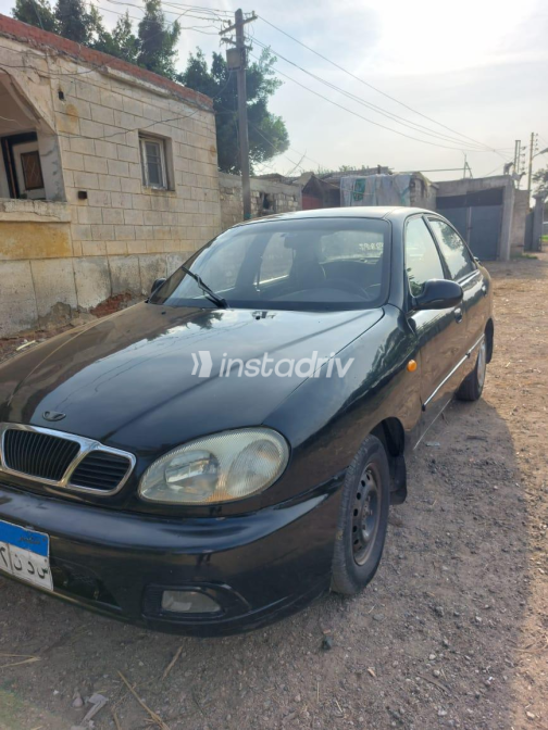 دايو لانوس 2000 أسود يدوي مستعملة للبيع في كفر الزيات - 1
