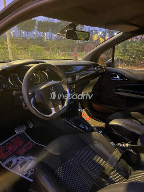 Citroën Ds3 2012 Black Automatic Used for Sale in Cairo - 4