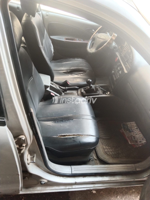 Daewoo Nubira 2002 Silver Manual Used for Sale in El Haram - 7