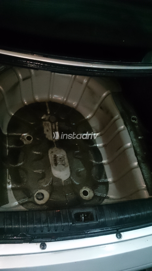 Daewoo Nubira 2002 Silver Manual Used for Sale in El Haram - 10
