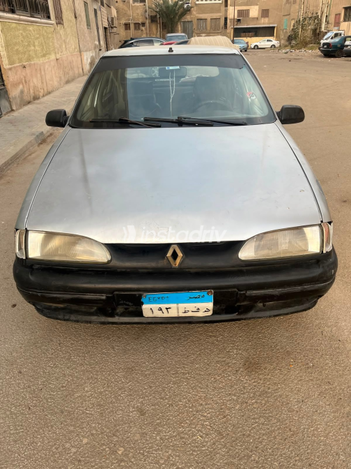 Renault 19 1997 Silver Manual Used for Sale in El Salam City - 4