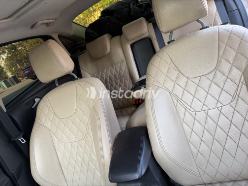 Ford Focus 2017 Brown Automatic Used for Sale in Cairo - 2