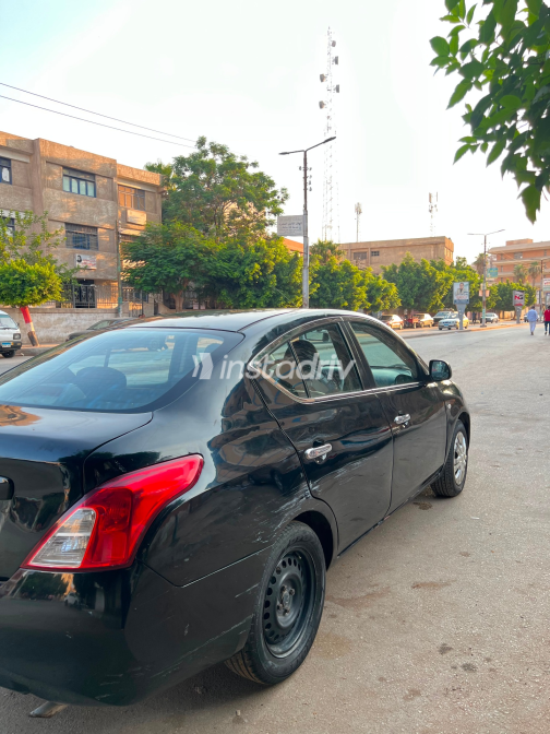 Nissan Sunny 2013 Black Automatic Used for Sale in Kafr Shukr - 2