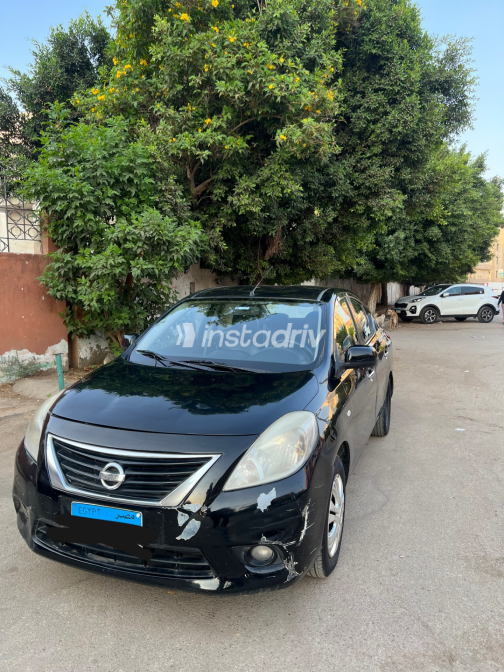 Nissan Sunny 2013 Black Automatic Used for Sale in Kafr Shukr - 7