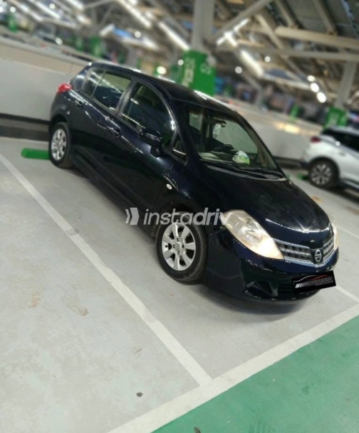 Nissan Tiida 2010 Black Automatic Used for Sale in Heliopolis - 5