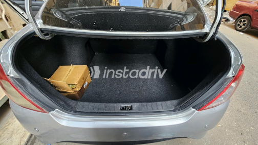 Nissan Sunny 2020 Silver Automatic Used for Sale in Mansoura - 5