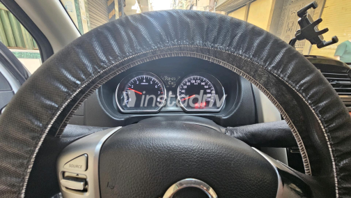 Nissan Sunny 2020 Silver Automatic Used for Sale in Mansoura - 7