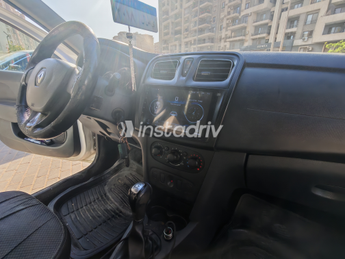 Renault Logan 2017 Silver Automatic Used for Sale in Nasr city - 10