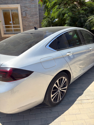 Opel Insignia 2019 Silver Automatic Used for Sale in Cairo
